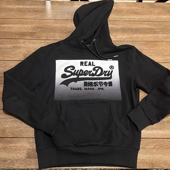 Superdry Other - Superdry hooded sweatshirt